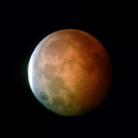 lunar eclipse iphone