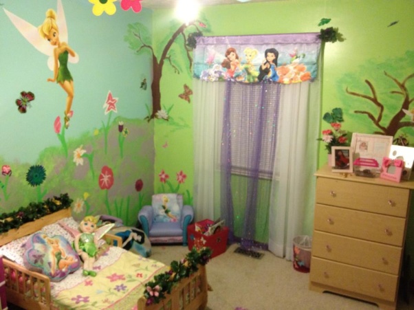 ... decorate the walls with the room together with the tinkerbell room