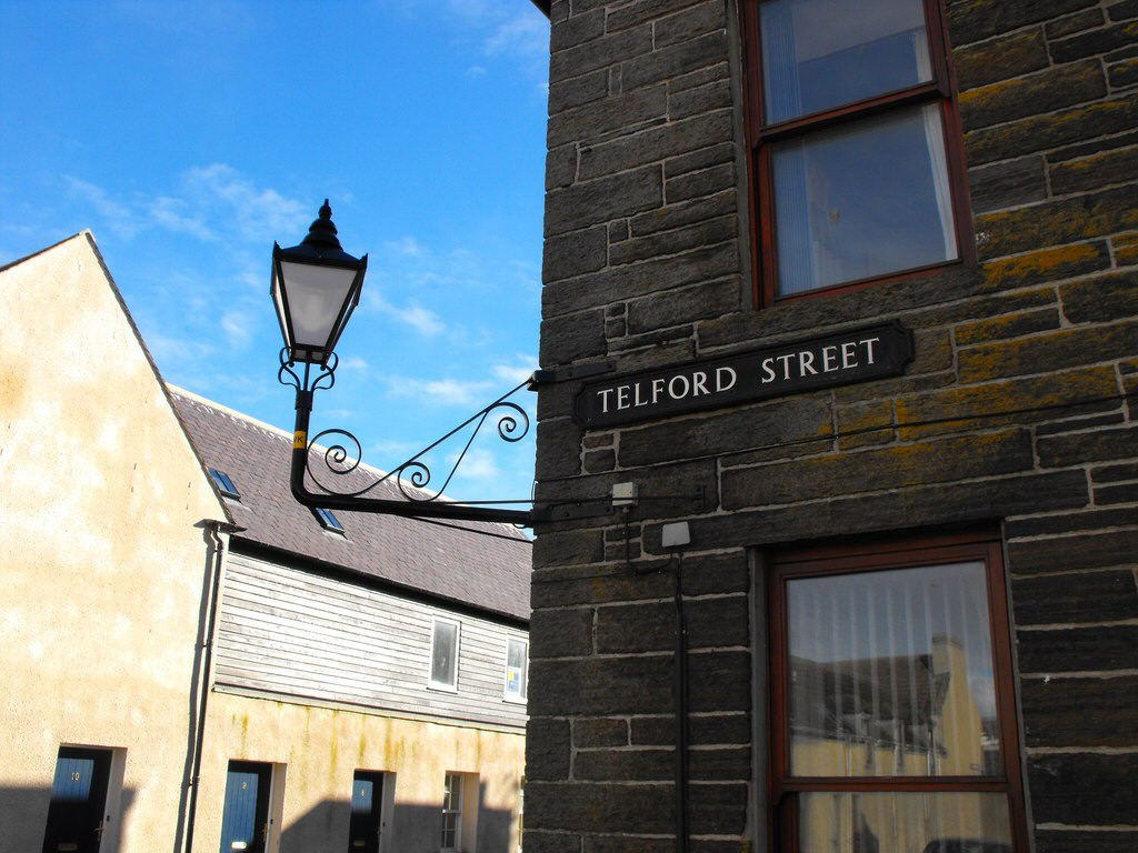 Wick Daily Photo (Jan-Jun 2011): Reflection on Telford Street