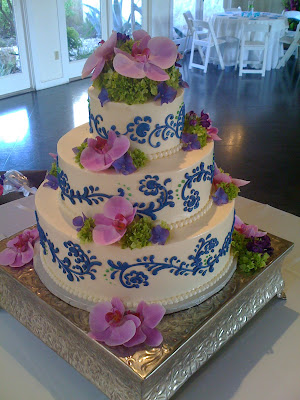 And the cake was a presentation of color the bride's bouquet featured the
