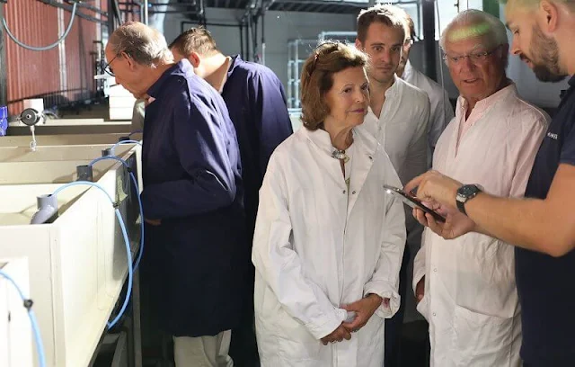 King and Queen of Sweden visited Gårdsfisk company in Skåne, an integrated farm and aquaculture farm that raises fish