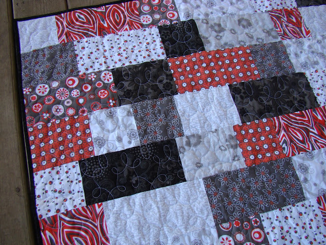 Red and black bricks quick and easy baby quilt