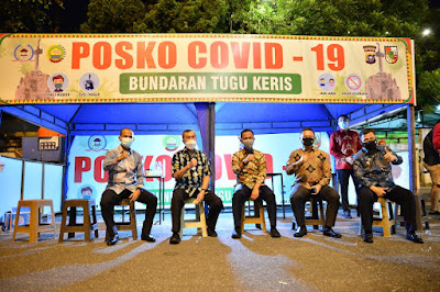 Pekanbaru Masuk Zona Merah, Gubernur Riau Sosialisasi Prokes COVID-19 di Pusat Kuliner