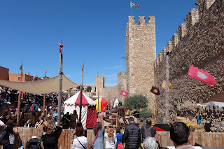 Montblanc  medieval y su recinto amurallado. "La Setmana Medieval de Montblanc" en Tarragona