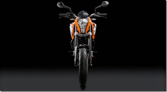 200-Duke_front_blackBack