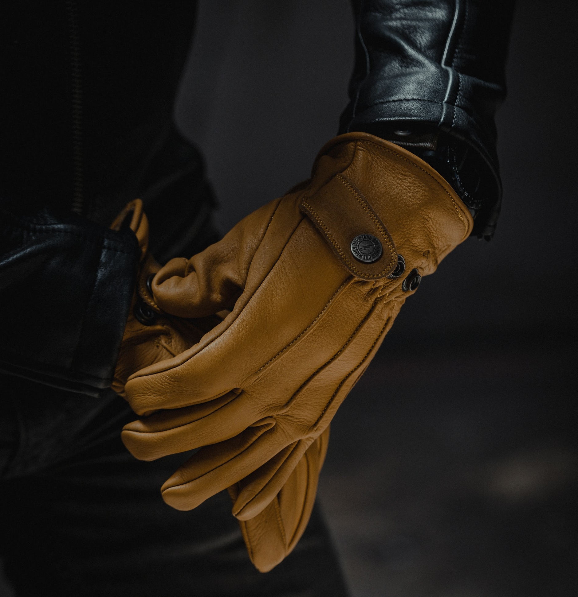 Why safety motorcycle gloves are a must-have for every rider 3