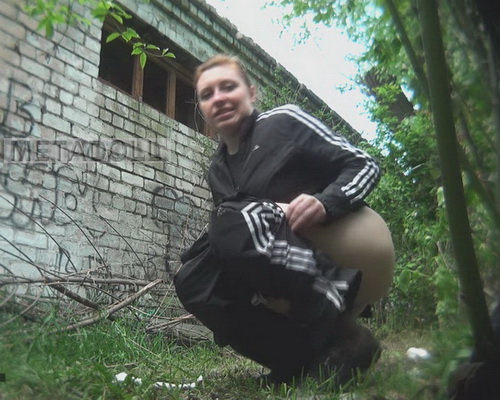 Pisshunters 7335-7365 (Girls pissing outdoors and in toilets on the hidden camera)