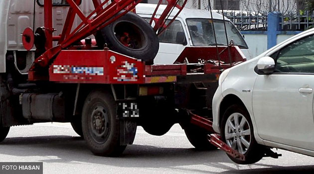 Kalau budak Tow Truck kata 'hantar kat bengkal saya je lah!', itu kencing je sebab diorang takde bengkel