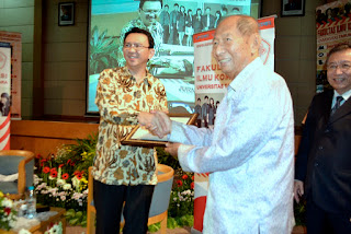 Keselarasan Komunikasi Bersama Ahok
