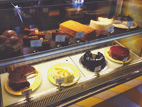 W39 Bistro & Bakery Cakes