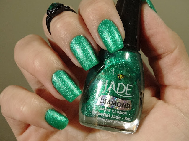 Esmalte Jade Imperial Jade + Carimbada BC 13