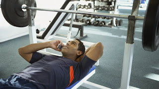 http://www.muscleandfitness.com/workouts/workout-tips/8-things-you-should-never-do-during-workout