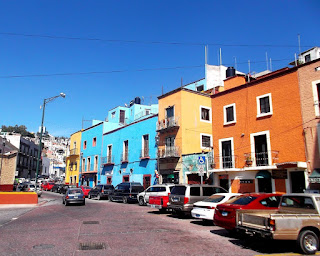 Calle feliz en Guanajuato Capital