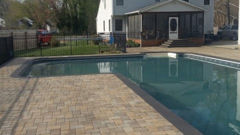 PAVEMENT AND REPAIR OF SWIMMING POOLS