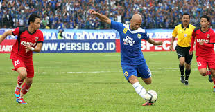 Prediksi Persib vs Persisam