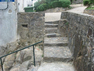 Travessa do Morais de Castelo de Vide, Portugal (Crossing)