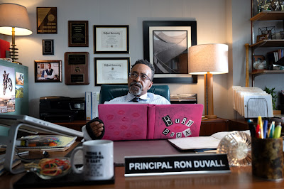 Tim Meadows plays Mr. Duvall in Mean Girls from Paramount Pictures. Photo: Jojo Whilden/Paramount © 2023 Paramount Pictures.