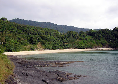  narrow isle with a backbone of forested mountains together with a dozen or hence pretty squeamish beaches Bangkok Thailand Travel Map & Things to do in Bangkok : Ko Lanta