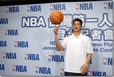 229928-jeremy-lin-is-the-first-asian-american-to-play-in-the-nba-since-1947