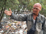 Pantai Muara Gembong Tercemar Sampah dan Limbah