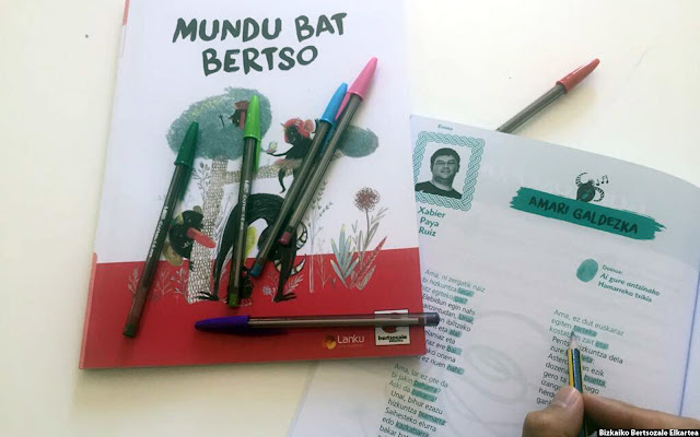 Mundu bat bertso egitasmoa