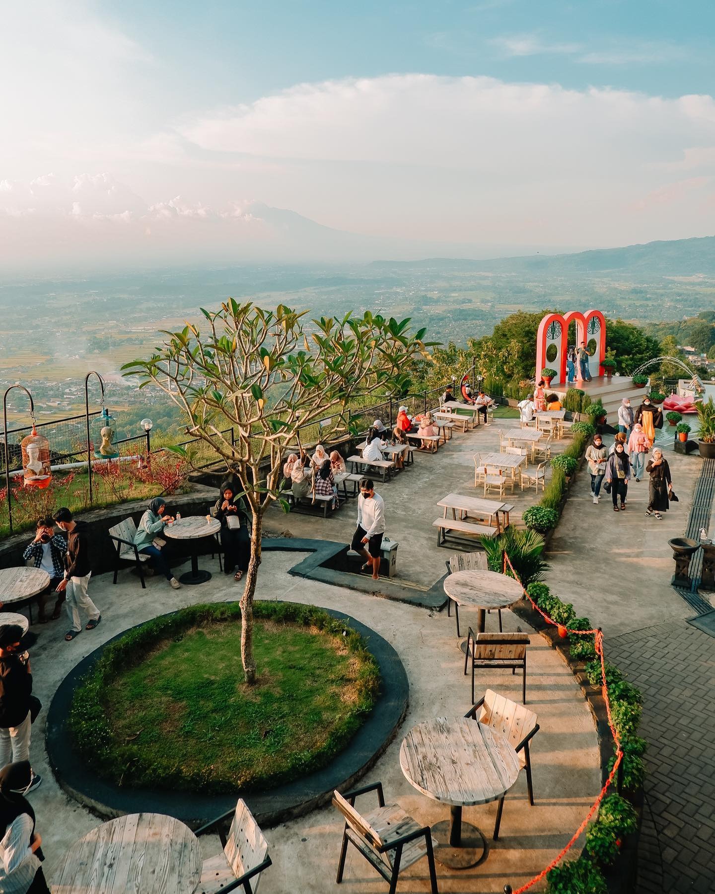 Wisata Kekinian di HeHa Sky View Jogja