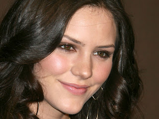 Free non-watermarked wallpapers of Katharine McPhee at Fullwalls.blogspot.com