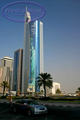 [Skyscrapers-on-Dubai-Seikh-+Zayed-Road-UAE.jpg]