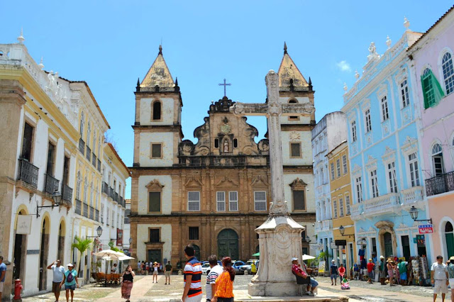 Pelourinho,  où manger, où dormir, que voir, musée, églises, place, taxi aéroport, Olodum, Mickeal Jackson, Sao Francisco