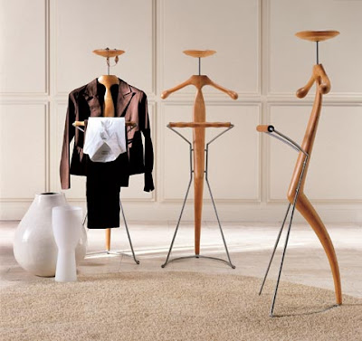 Cloth Hanger Stand on Clothes Stand