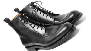 There are many models of men's shoes that Who should know when and how to style each one.As a men it's best to know some of the models and the name of the shoes.   