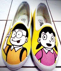  SEPATU  LUKIS Sepatu  Gambar Kartun 