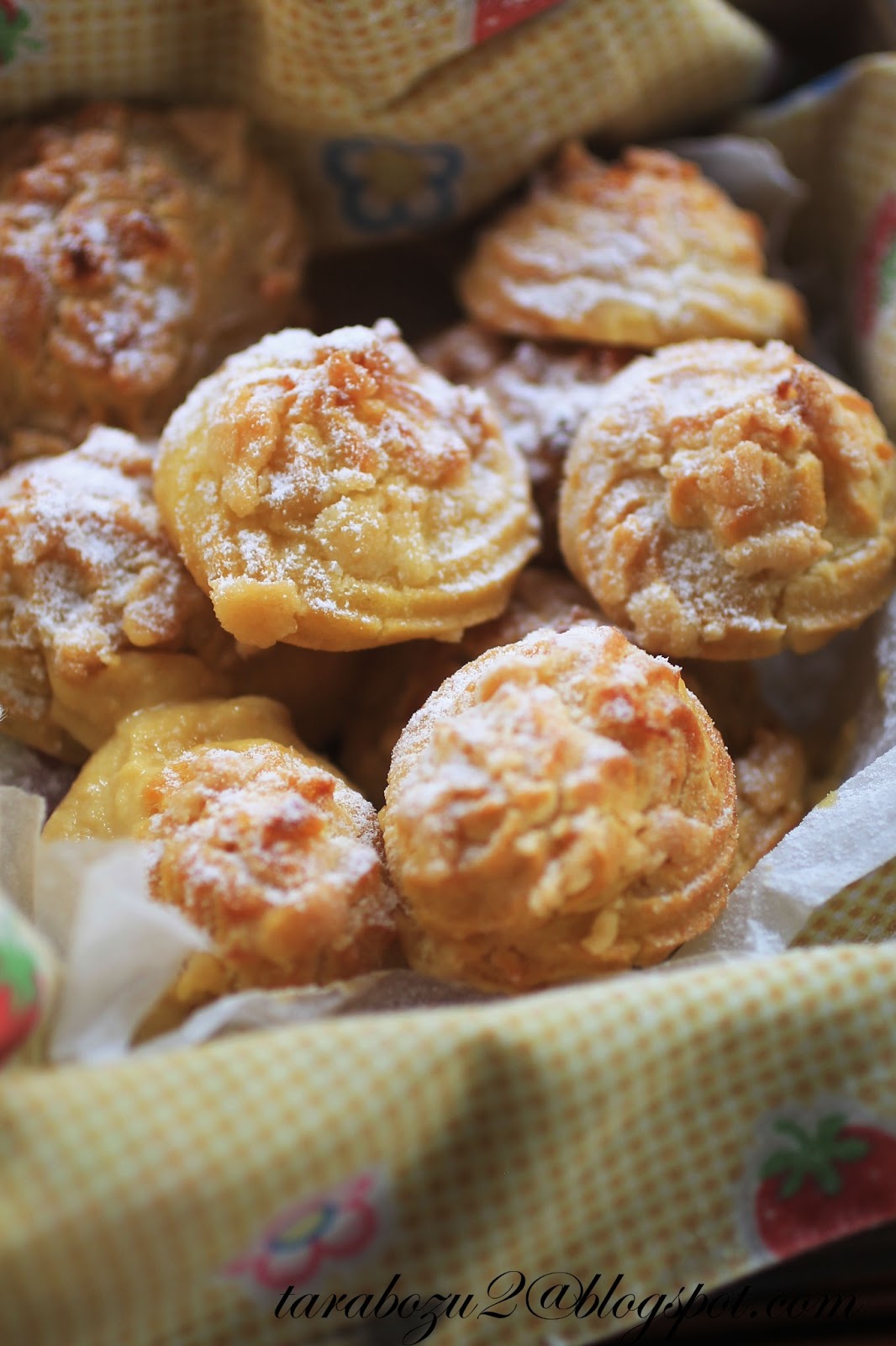 JAPANESE CRISPY CREAM PUFF  AIR TANGAN ZUHAIDA