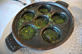 Petit Robert Bistro: Escargots