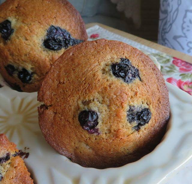 Sour Cream Blueberry Muffins