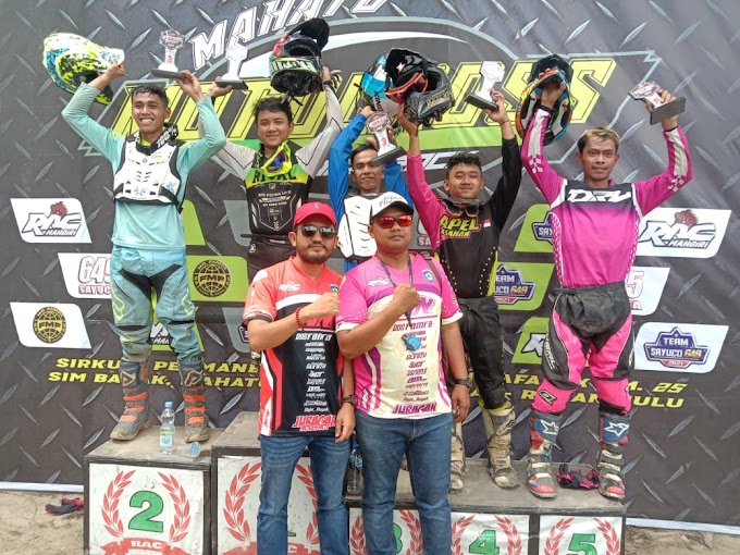 Mahato SAFA MX GRASSTRACK, Sercuit Motocross Simpang Badak di Padati Pengunjung Suasana Rasa Kejuaraan Nasional 