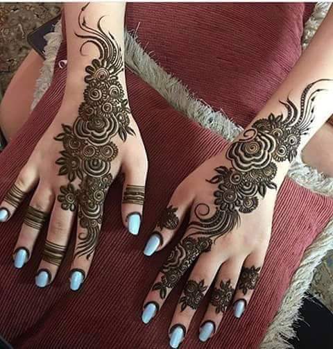 Awesome&stylish mehandi design