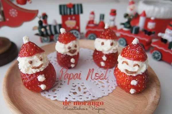 Papai noel de morango com chantilly, strawberry santa inspiration