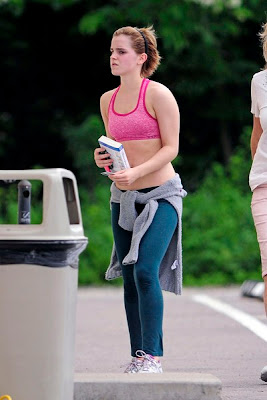 Hot Emma Watson Rocks A Sports Top Pictures