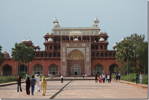 04-Akbar Mausoleum Sikandra