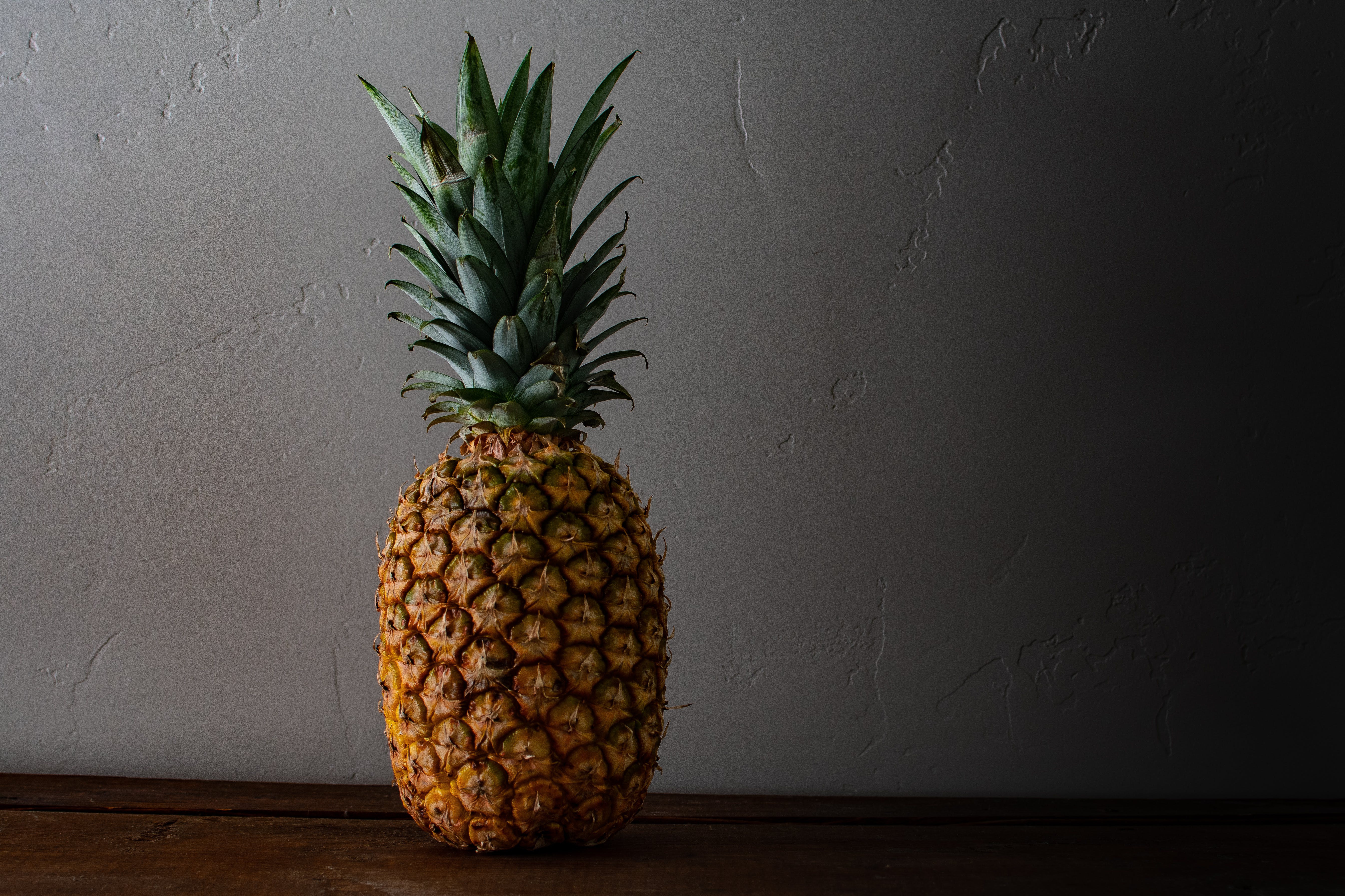 What is the main benefit of eating pineapple?