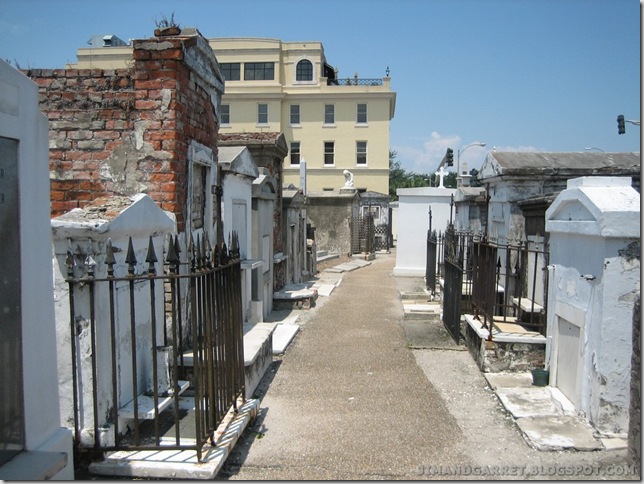 2009-07-09 LA 33