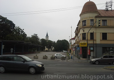 zákaz vjazdu na Kostolné námestie v Michalovciach