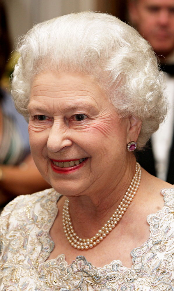 liz watson barry bonds wife. Queen Elizabeth II has become