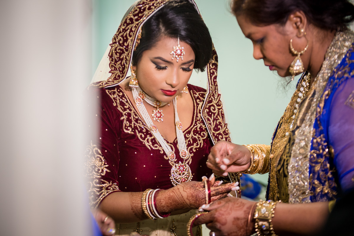 Beautiful jewelries and style of unique colored dresses characterizes all Indian Brides 