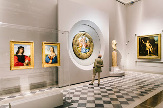 Uffizi Gallery Florence - Museum Info & Pics