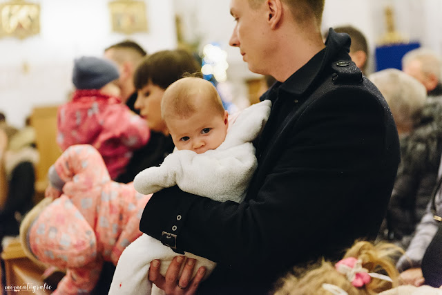 chrzest święty, fotograf na chrzest Bukowno, fotograf na chrzest Jaworzno, fotograf na chrzest Olkusz, fotografia chrztu świętego, fotograf dziecięcy Jaworzno i okolice, fotografia dziecięca Olkusz i Okolice, zdjęcia ciążowe Bukowno, sesje ciążowe Bukowno, sesje ciążowe Dąbrowa Górnicza, zdjęcia ciążowe Jaworzno, sesje ciążowe Olkusz, fotograf Bukowno, sesje zdjęciowe plener, sesje zdjęciowe studio, szukam fotografa Olkusz, szukam fotografa śląsk, szukam fotografa zagłębie,fotograf dziecięcy, fotograf noworodkowy Bukowno, fotografia noworodkowa Bukowno, fotografia noworodkowa Olkusz, fotografia noworodkowa Jaworzno, fotografia noworodkowa Dąbrowa Górnicza, fotografia dziecięca, fotografia rodzinna