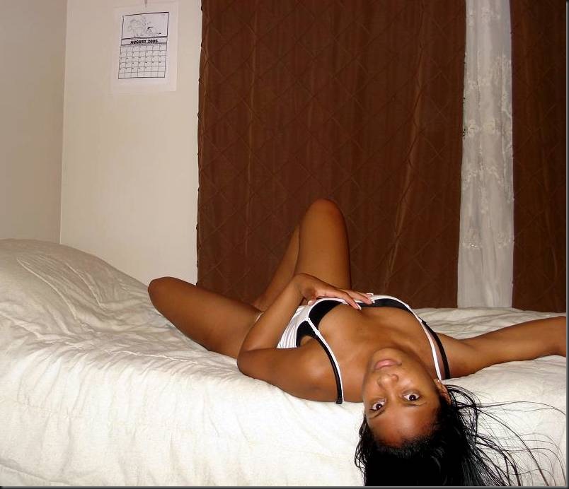 bela_favela_mulher_pelada_nua_buceta_0506