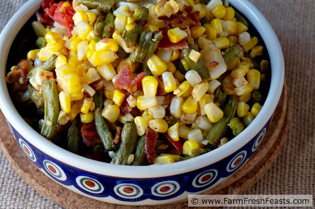 http://www.farmfreshfeasts.com/2015/09/how-to-make-roasted-farm-share-dinner.html