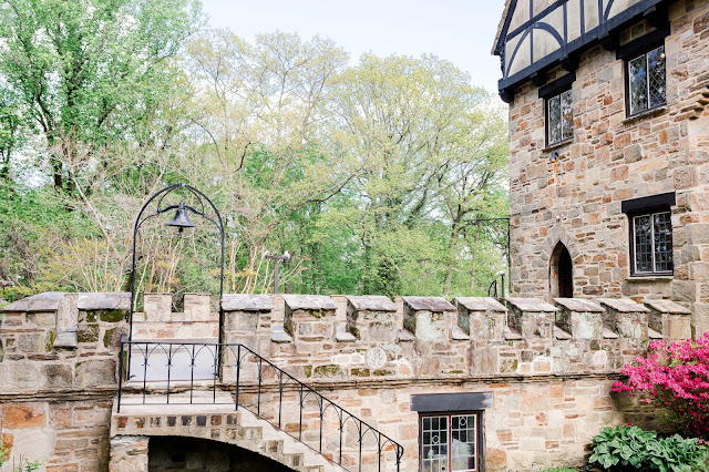 Cloisters Castle Wedding | Photos by Heather Ryan Photography